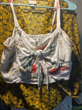 Hollister Floral Tie-Front Smocked Crop Tank Top